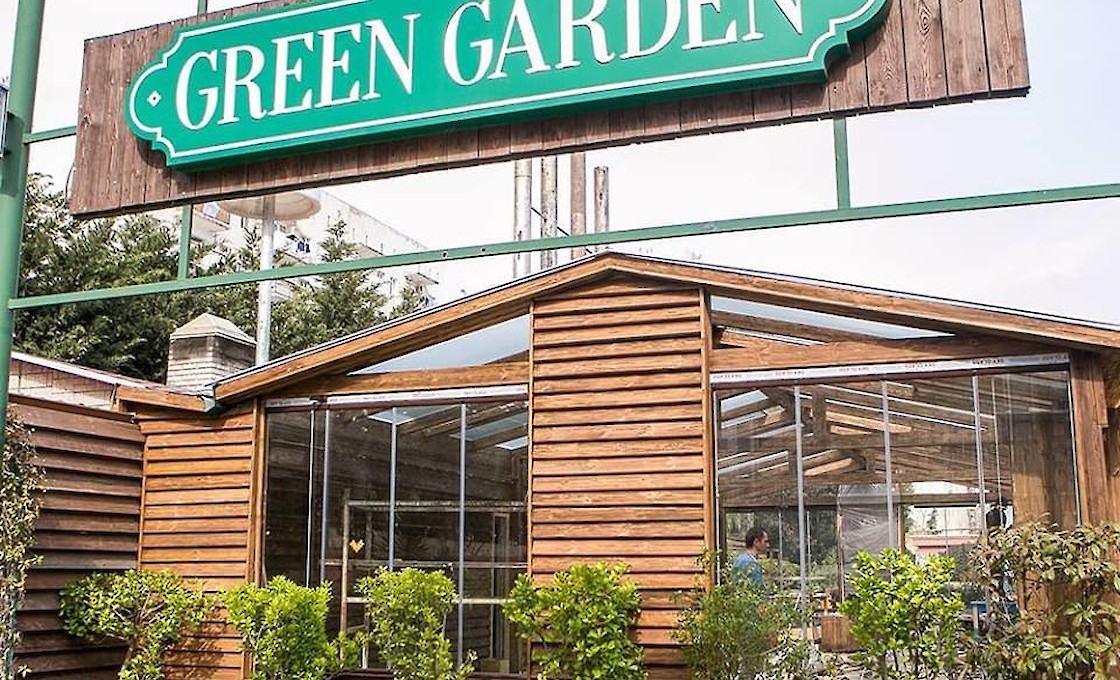 Green Garden 145