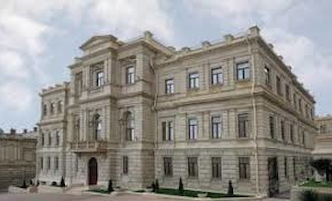 Национальный музей искусств Азербайджана