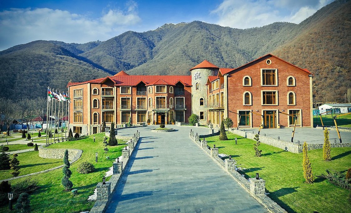 El Resort Hotel