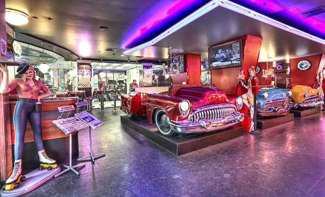 Beverly Hills Diner